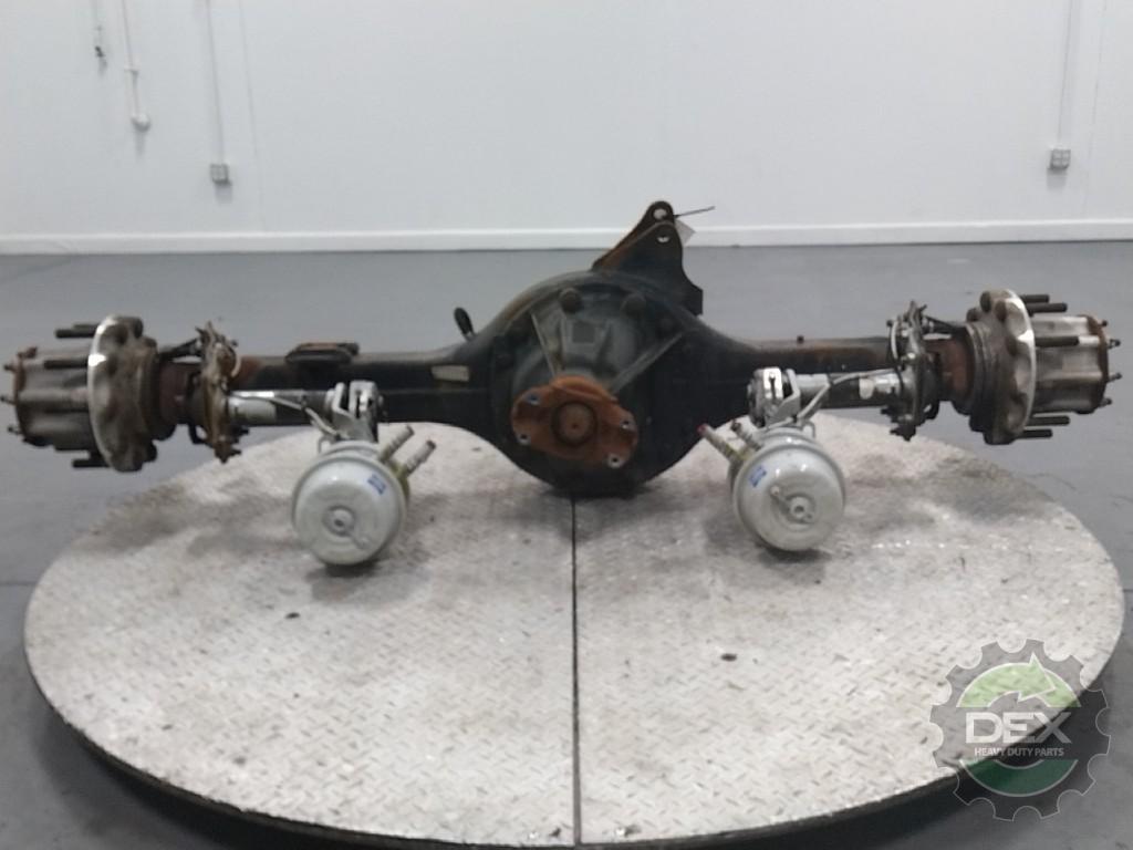 Meritor MT-40-14X complete rear axle assembly in 2 OEM - Second Truck Parts