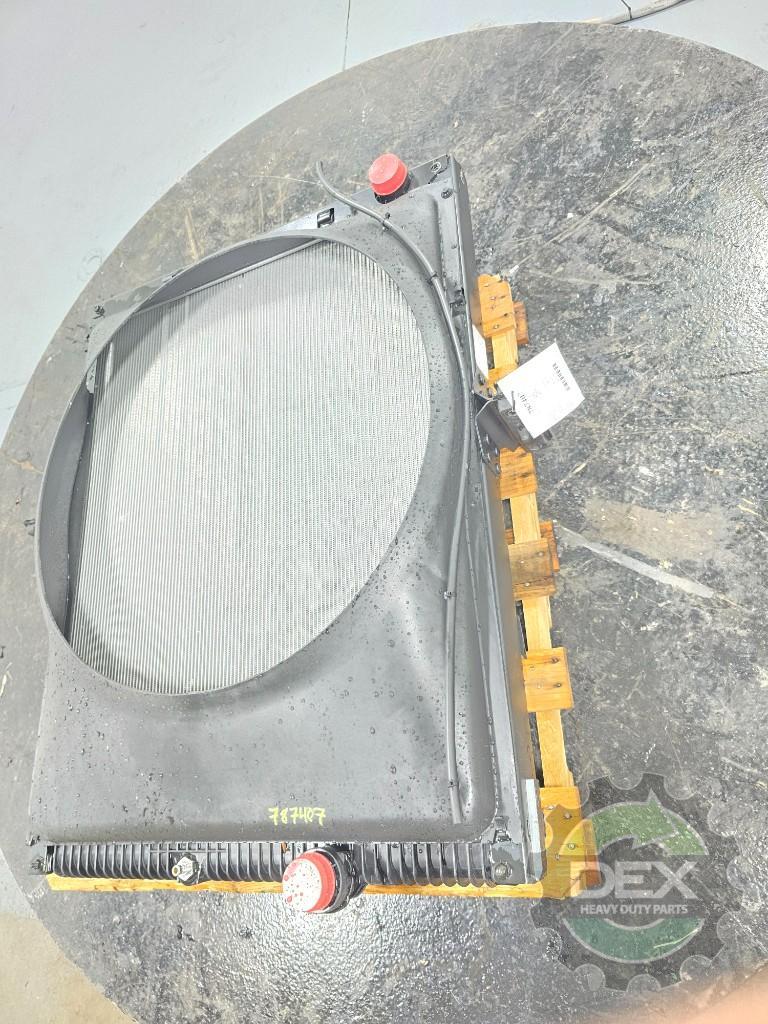 Volvo VNL radiator OEM 23589809D2