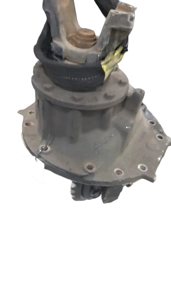 Meritor RT40-145 rear axle carrier in 2 OEM B4-3200-L-1676 - Second Truck Parts
