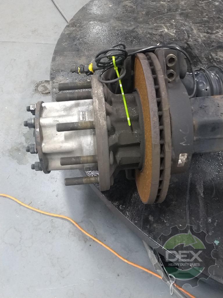 Complete Meritor MT40-14XC rear axle assembly in 2 OEM DDD2 - Second Truck Parts