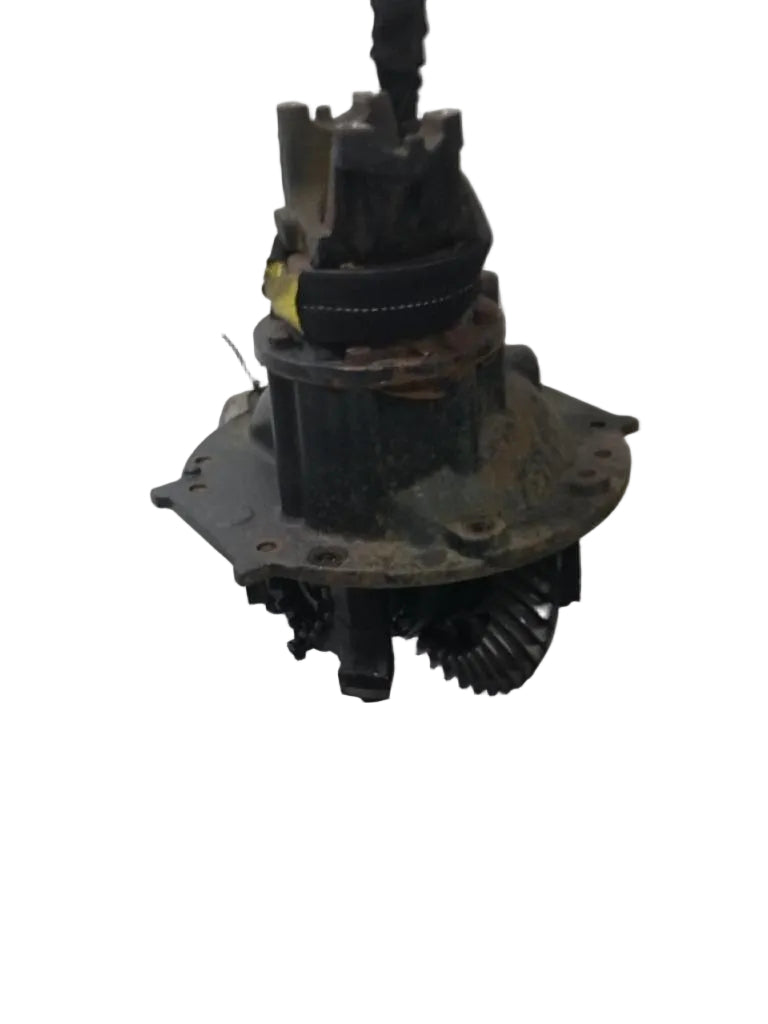 Meritor RT40-145 rear axle carrier in 3 OEM B4-3200-S-1865 - Second Truck Parts