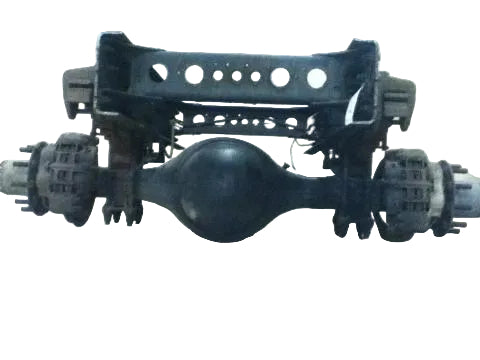 Meritor Single rear axle with leaf suspension OEM - Second Truck Parts