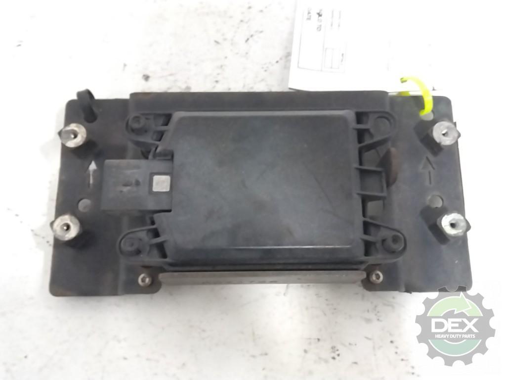 Bendix Lane avoidance front bumper sensor / antenna OEM 22554776D16