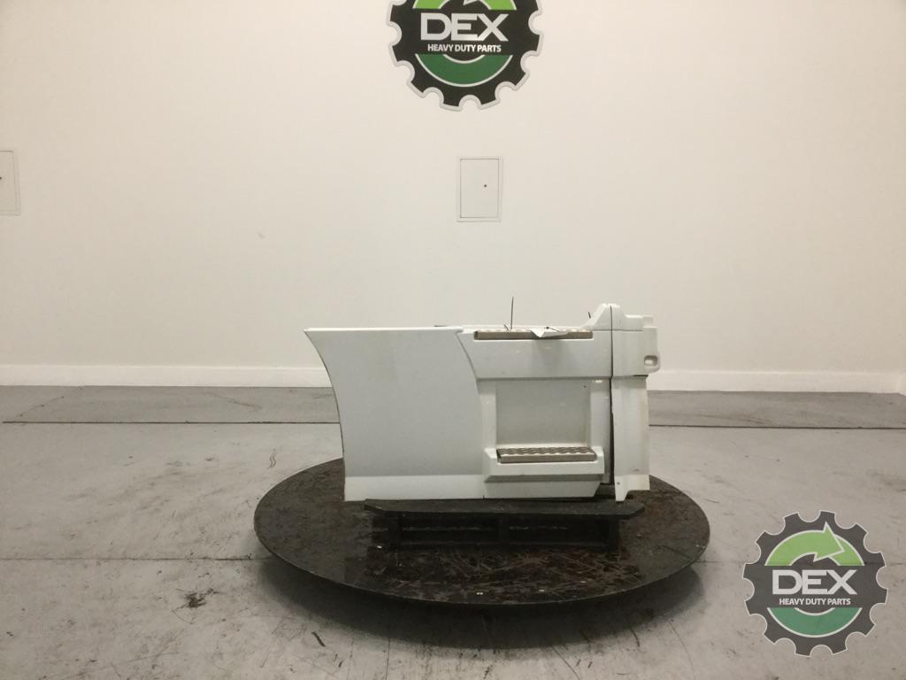 Volvo VNL RH front chassis fairing with latches and steps 52" OEM