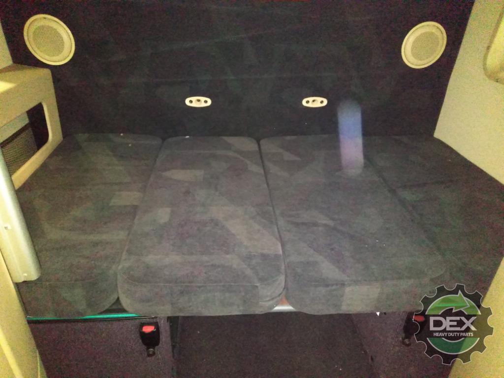 Volvo VT880 groomed sleeper cab OEM 20801803D2