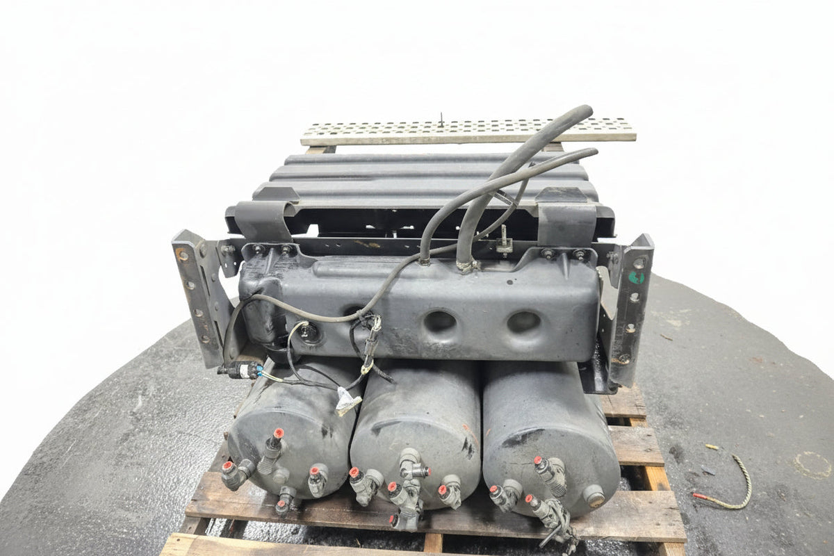 Volvo Frame mounted battery box OEM - Second Truck Parts
