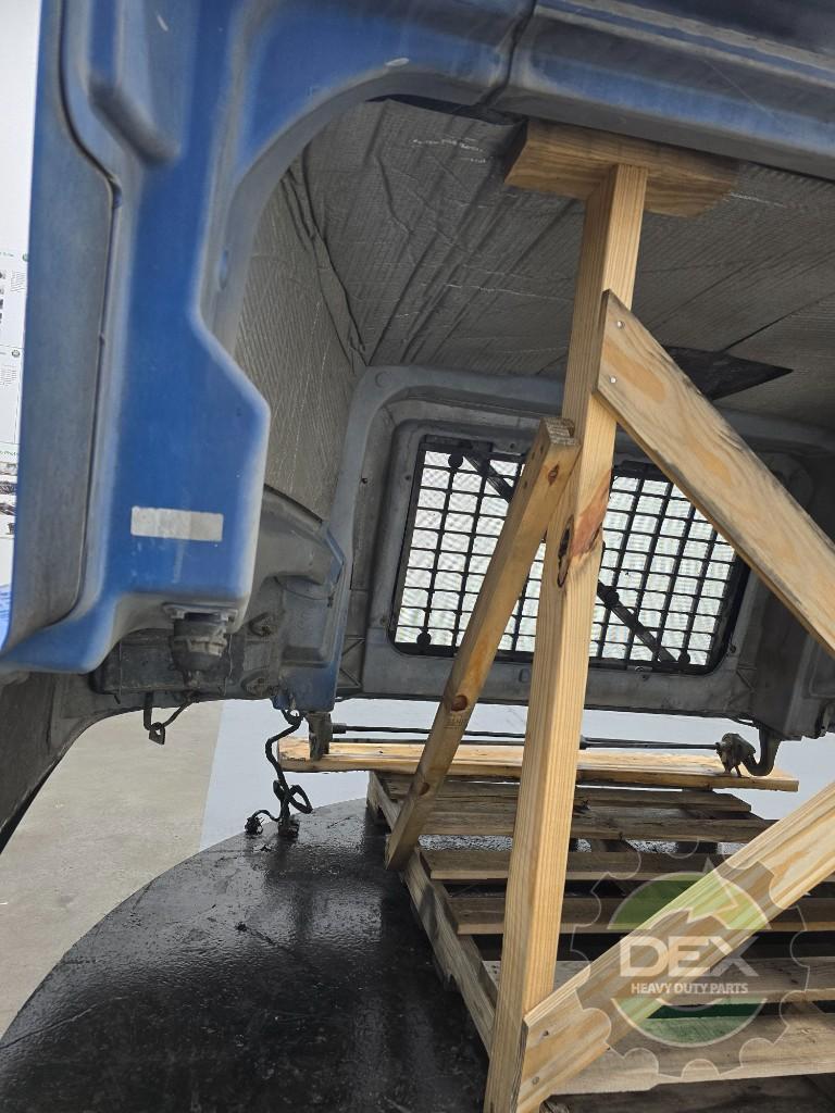 Volvo VNM groomed hood OEM 20769888D1