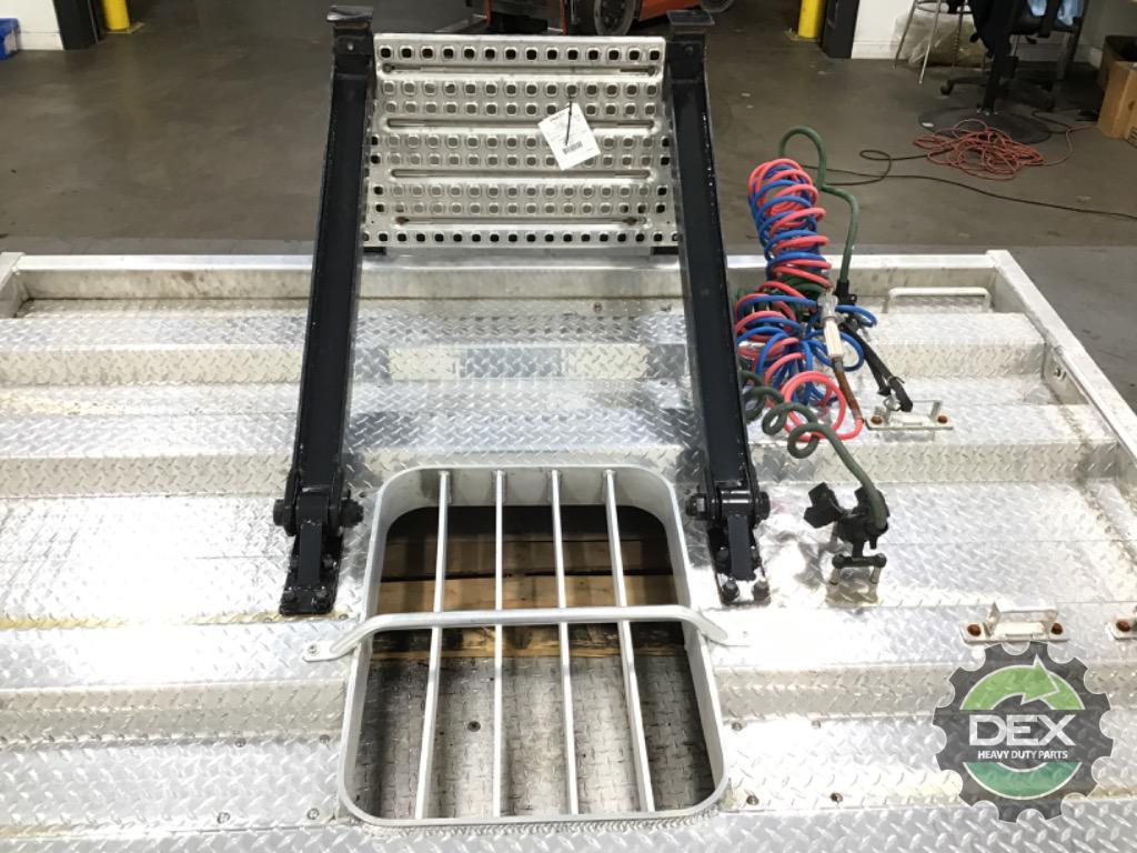 Aluminum Headache rack with brackets OEM - Second Truck Parts