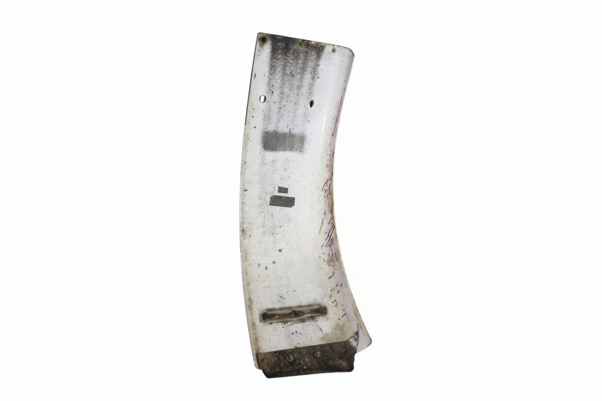 Volvo WXLL LH front 1/4 fender OEM 3081366 - Second Truck Parts