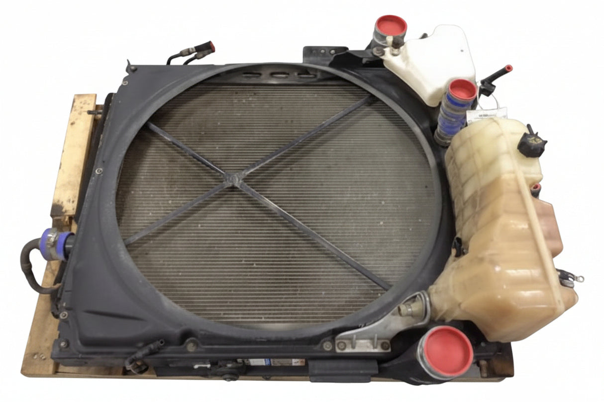 Peterbilt 384 Cool Pack : Radiator OEM - Second Truck Parts