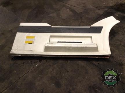 Volvo VNL670 RH front chassis fairing with latches OEM 20536505