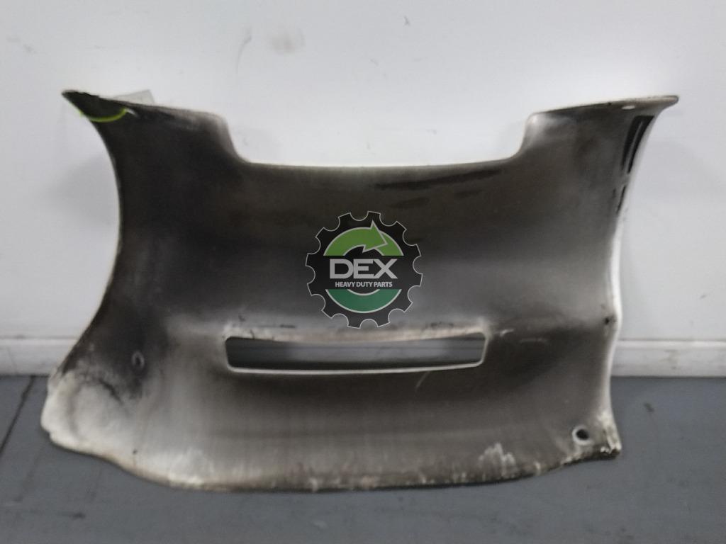Front KW T2000 LH chassis fairing OEM - Second Truck Parts