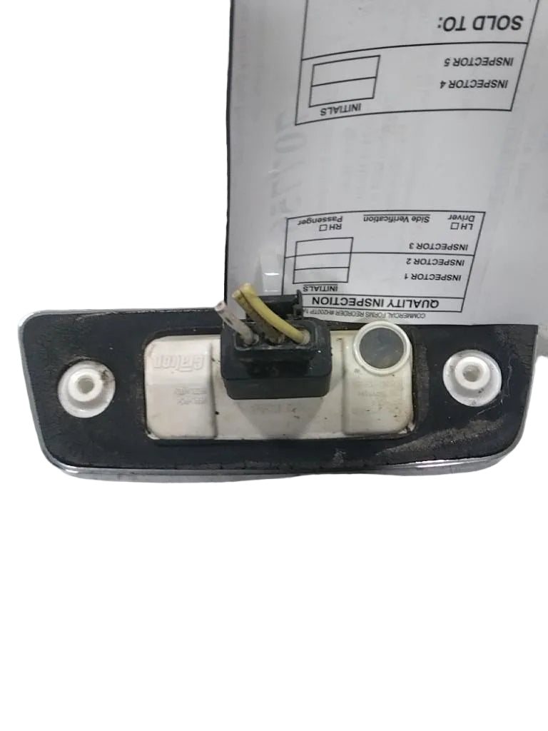 Hood KW T680 mounted turnsignal indicator OEM - Second Truck Parts