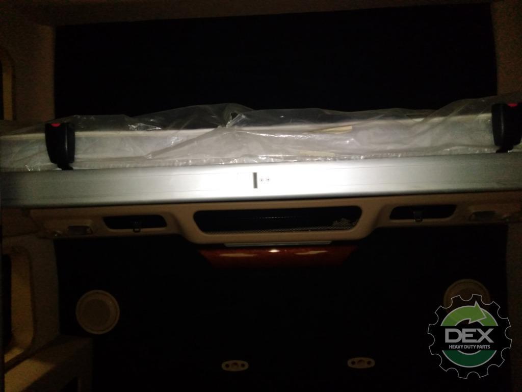 Volvo VT880 groomed sleeper cab OEM 20801803D2