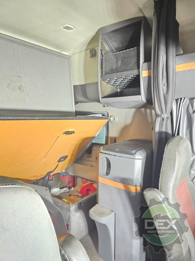 International Prostar groomed sleeper cab OEM