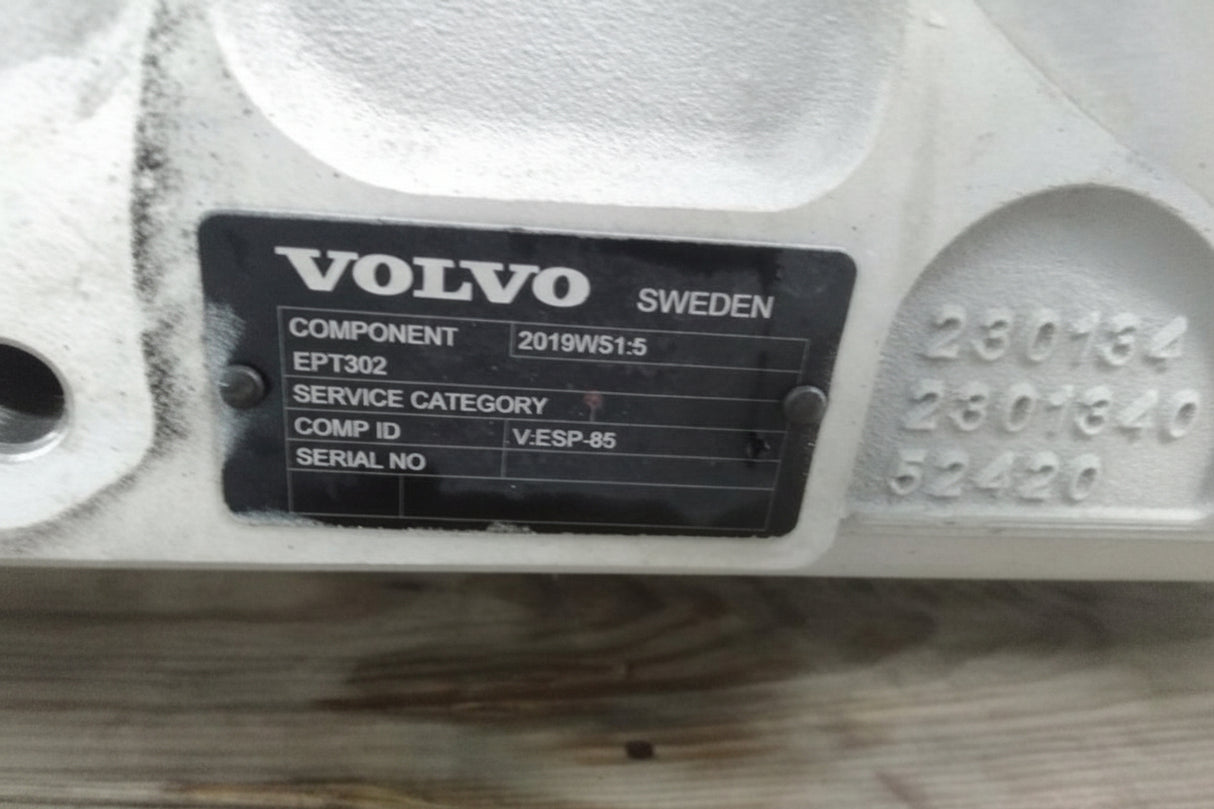 Mack EPT802 transmission for EV OEM 60151048 - Second Truck Parts
