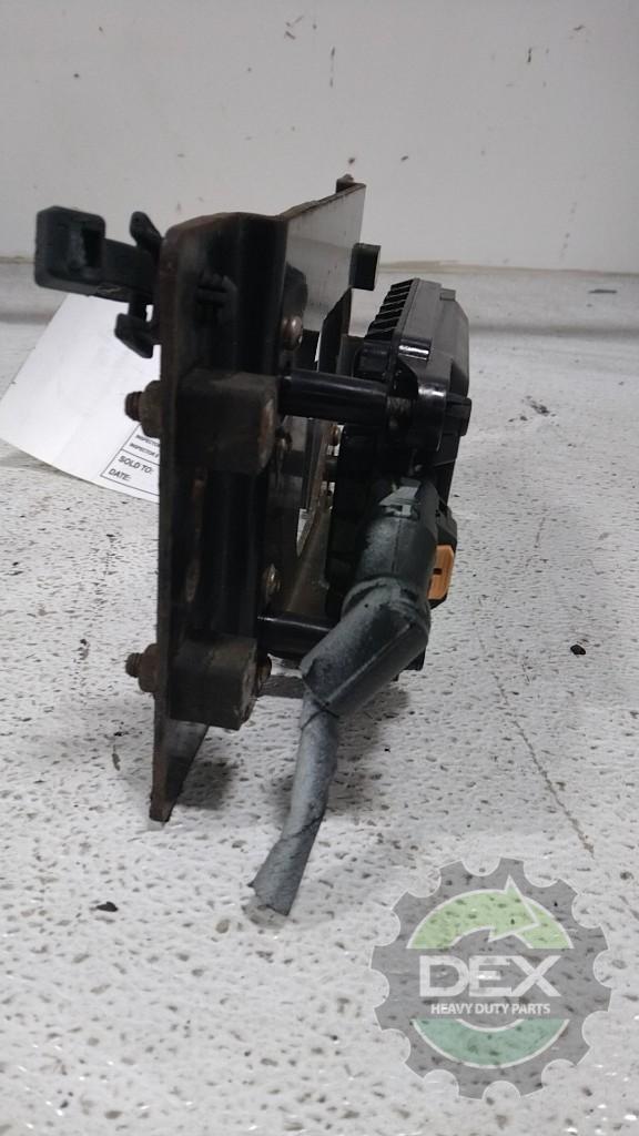 Bendix Lane avoidance front bumper sensor / antenna OEM 22554776D18