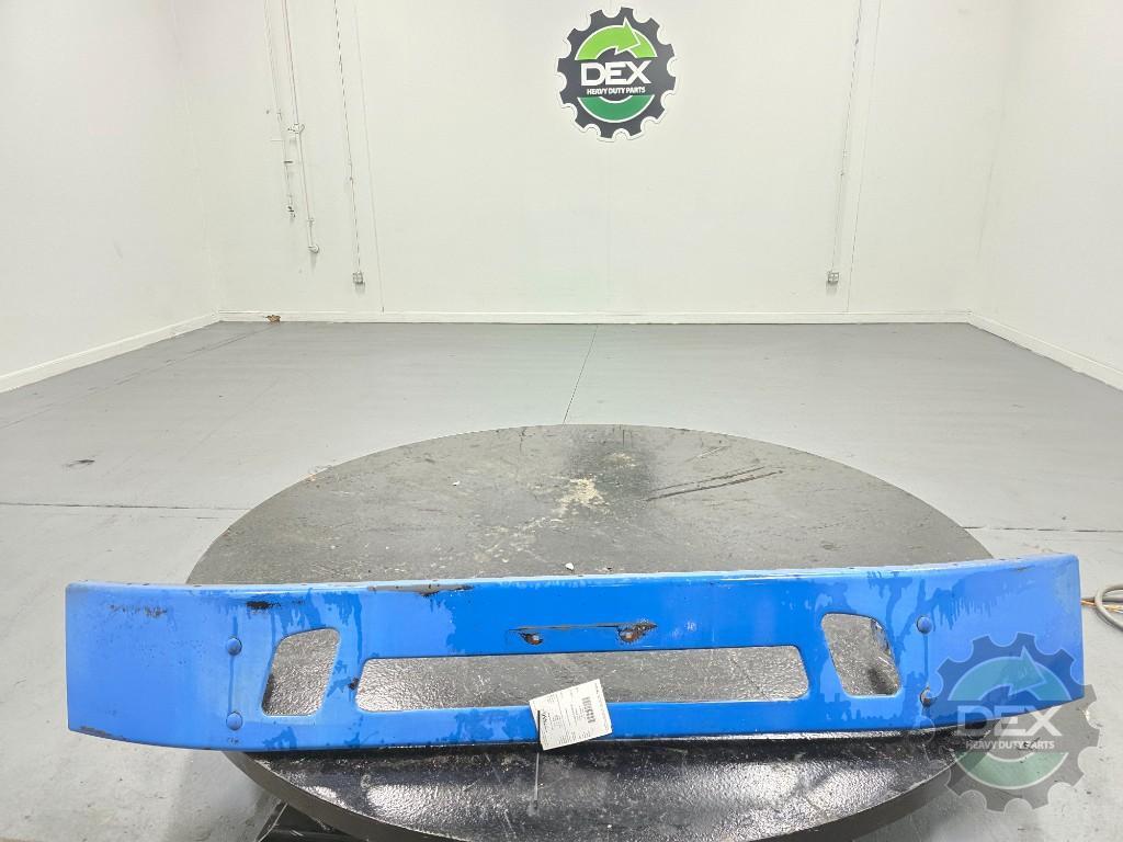 Volvo VNM steel 1 piece center section bumper OEM 20435873D1