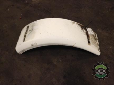 Volvo WXLL RH front 1/4 fender OEM 3081367