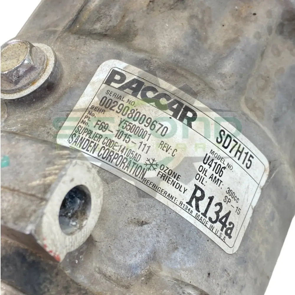 SD7H15 Genuine Paccar A/C Compressor - A/C Compressors