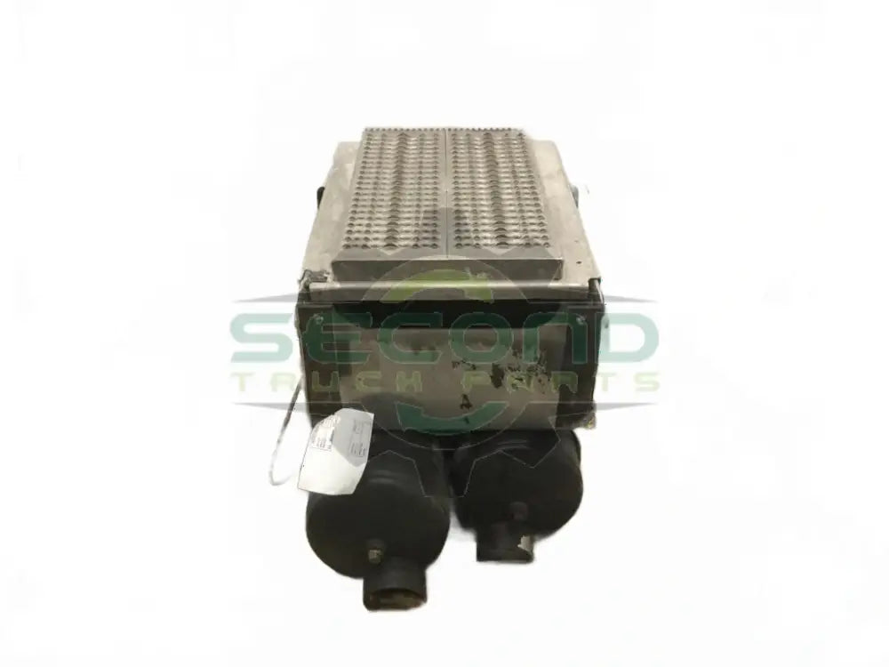 Steel Battery Box with x2 air tanks OEM - Second Truck Parts