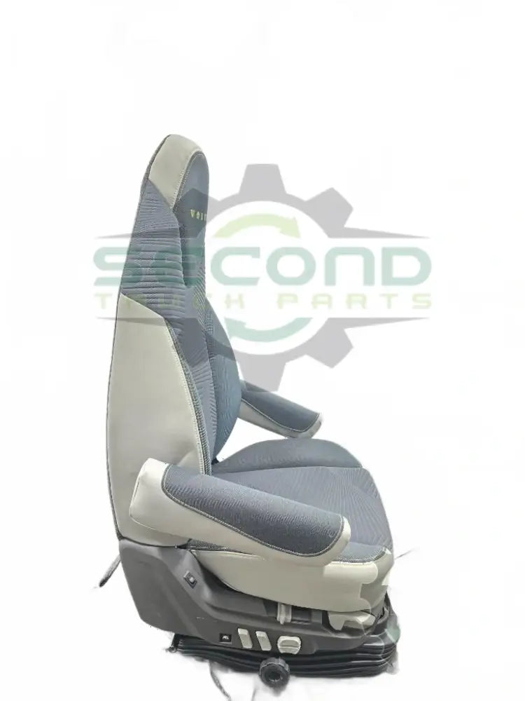 Volvo Air ride seat OEM 24524608D11 - Second Truck Parts