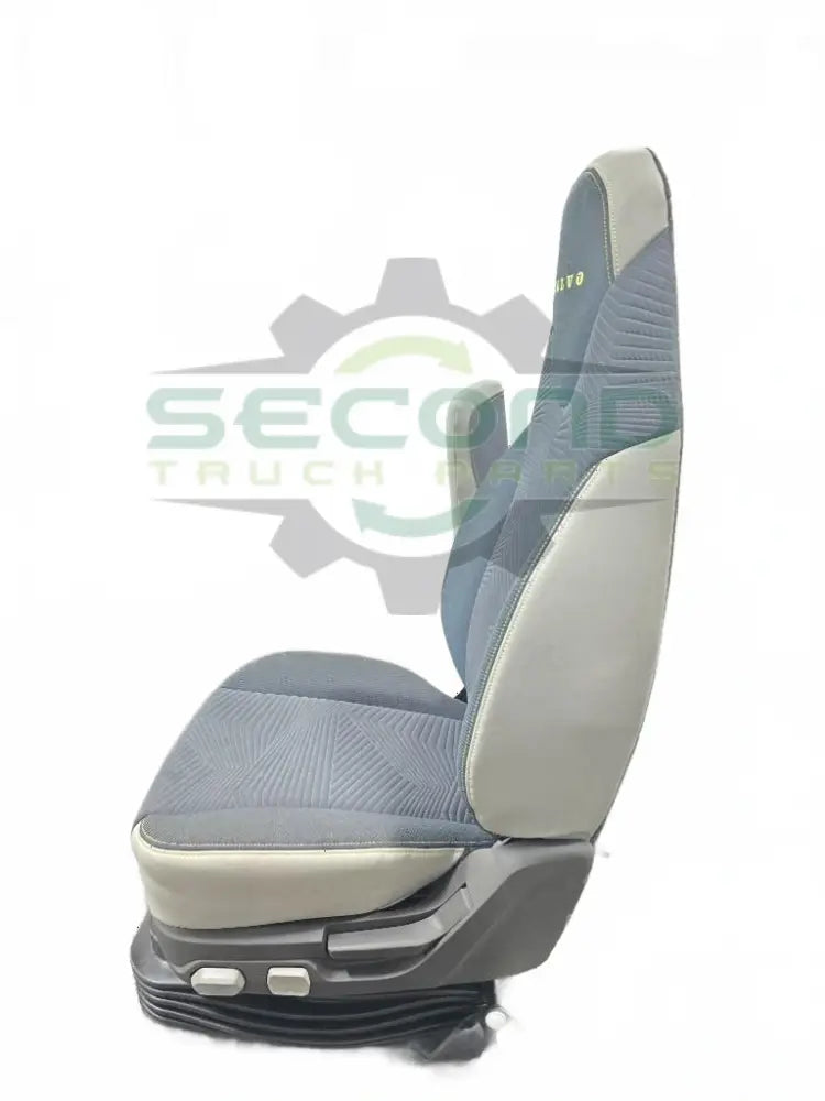 Volvo Air ride seat OEM 24524608D17 - Second Truck Parts
