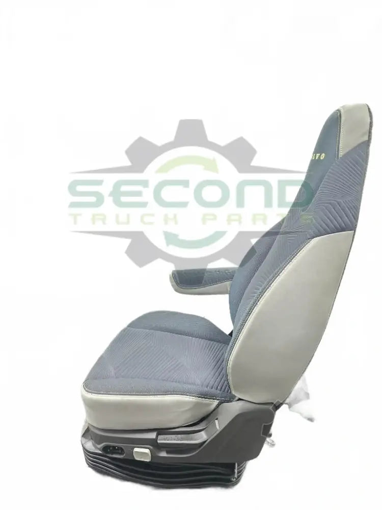Volvo Air ride seat OEM 24524608D9 - Second Truck Parts