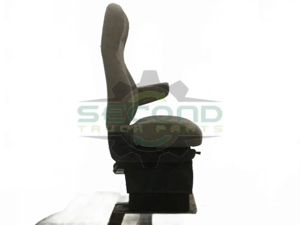 Volvo Complete RH seat assembly out of 14' VNL OEM 21619669 - Second Truck Parts