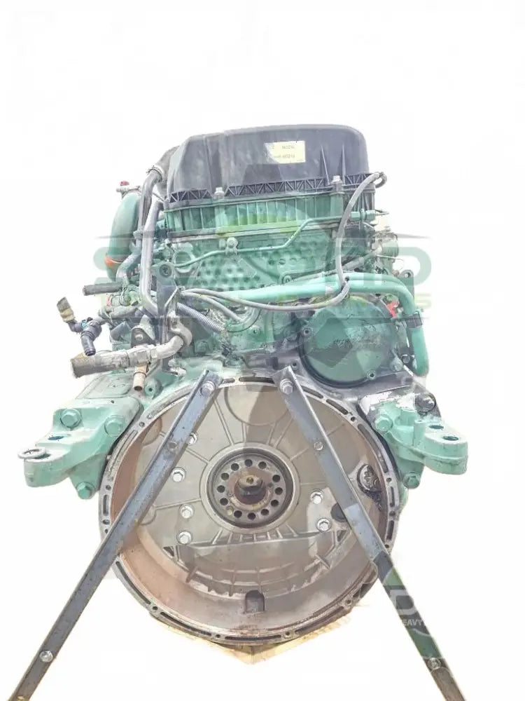Volvo D11M US17 complete engine OEM 22997144 - Second Truck Parts