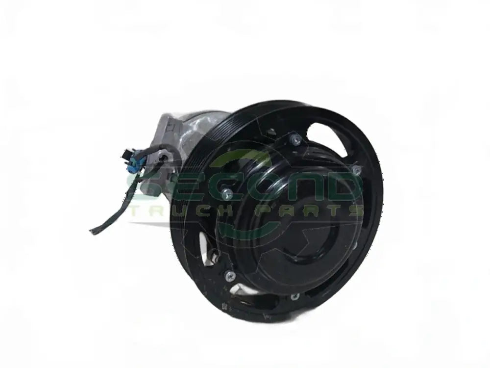 Volvo D13 US24 24 volt alternator OEM 23963290D13 - Second Truck Parts