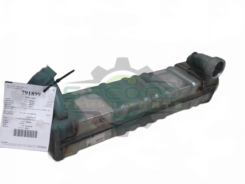 Volvo D13 US24 EGR cooler OEM 23364939D13 - Second Truck Parts
