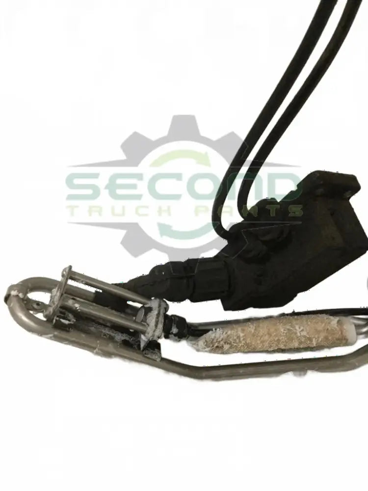Volvo DEF After - treatment level sensor OEM 23539937 - Second Truck Parts