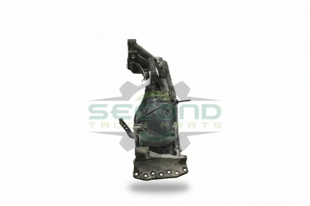 Volvo Engine crossmember OEM 20984861 - Second Truck Parts