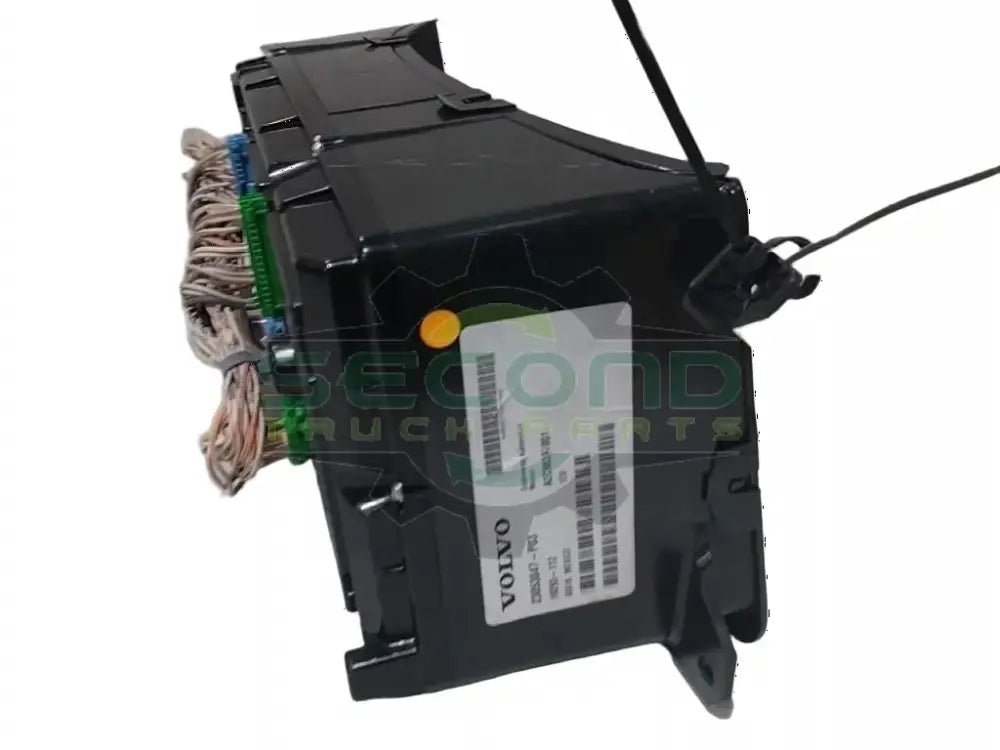 Volvo High level instrument cluster OEM 23053047 - Second Truck Parts