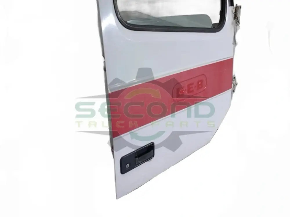 Volvo RH DOOR ASSEMBLY OEM 2267477 - Second Truck Parts