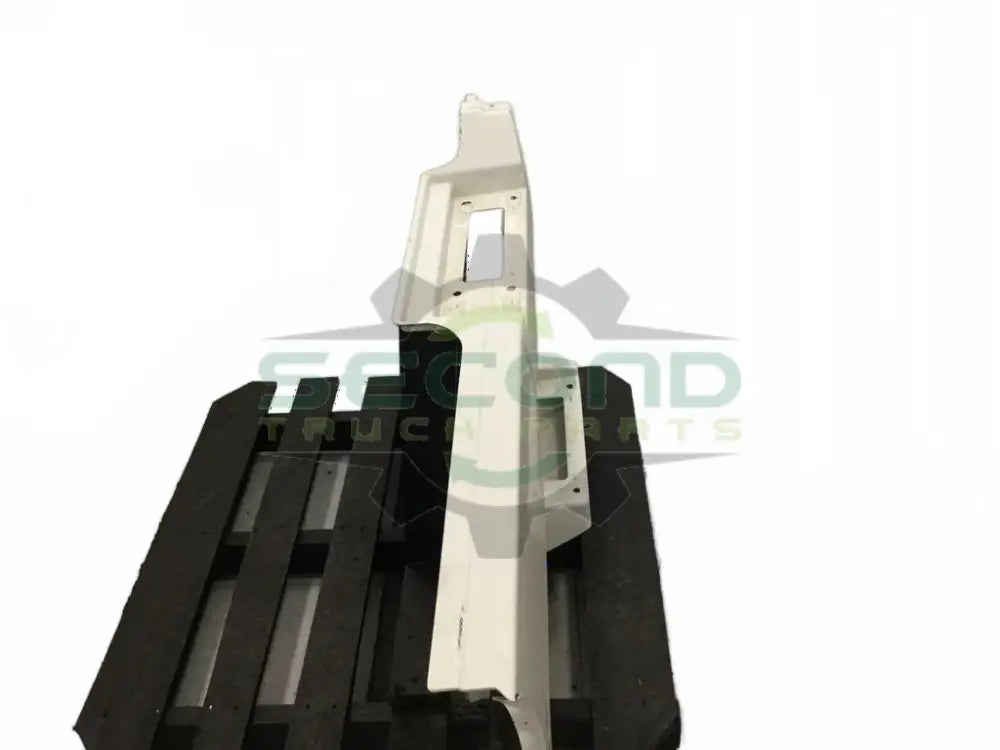 Volvo RH middle fairing 52" OEM 20727161 - Second Truck Parts