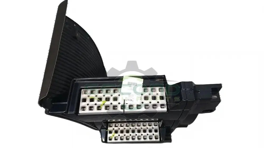 Volvo RH rear chassis fairing assembly with steps OEM 82490521 - Second Truck Parts