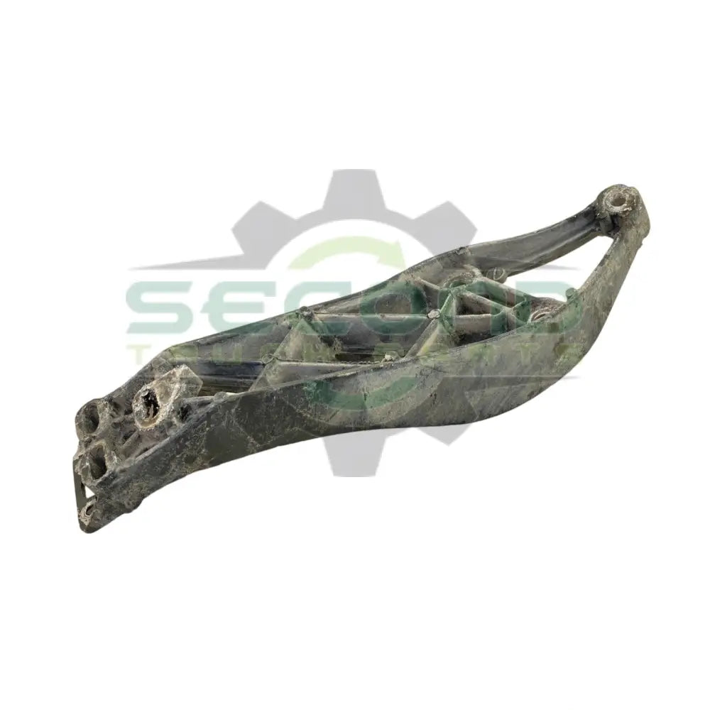 Volvo Right Side Bracket - Brackets
