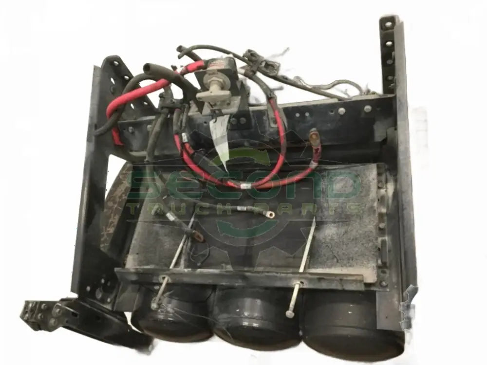 Volvo Steel battery box shelf 21043167 with x3 steel air tanks x2 - Second Truck Parts