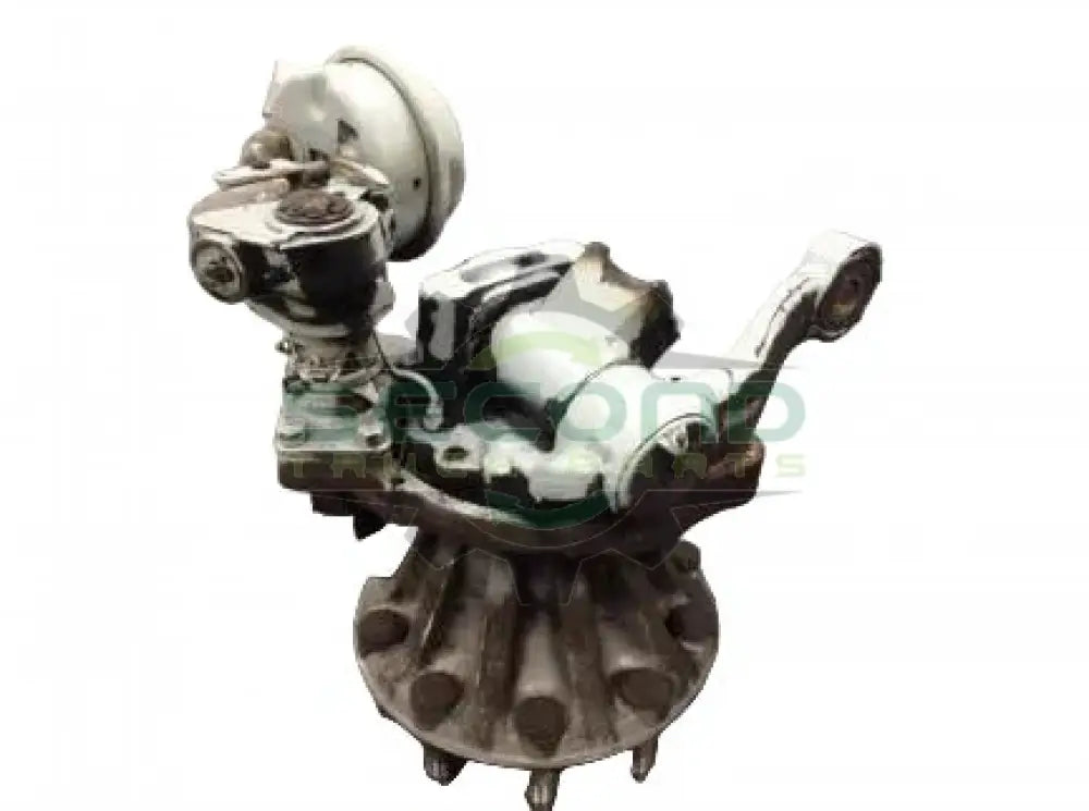 Volvo Steer axle hub cutoff OEM 21628398 - Second Truck Parts