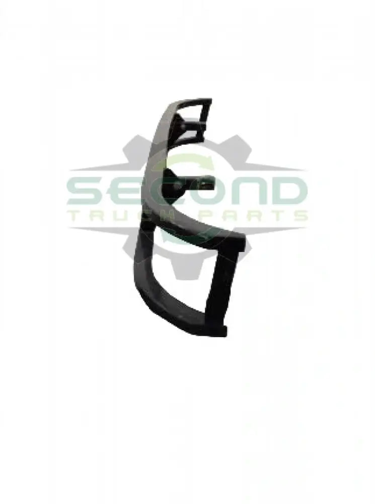 Volvo VNL brush guard / bull bar for tow pins OEM - Second Truck Parts