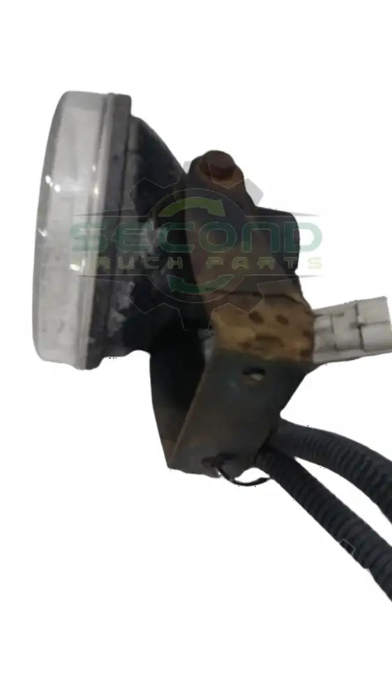 Volvo VNM fog light OEM 20511275 - Second Truck Parts