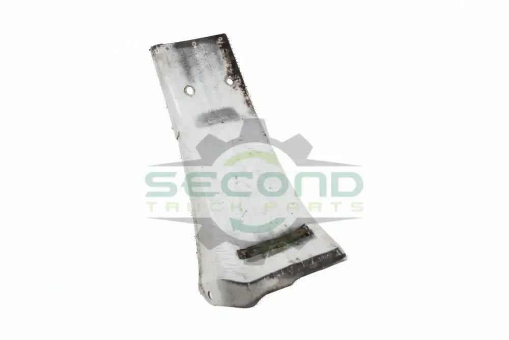 Volvo WXLL RH front 1/4 fender OEM 3081367 - Second Truck Parts