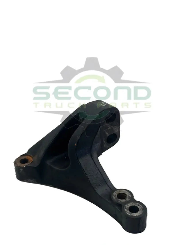 01-35552-000 Genuine Freightliner Right Side Engine Mount Bracket - Engine Mount Brackets