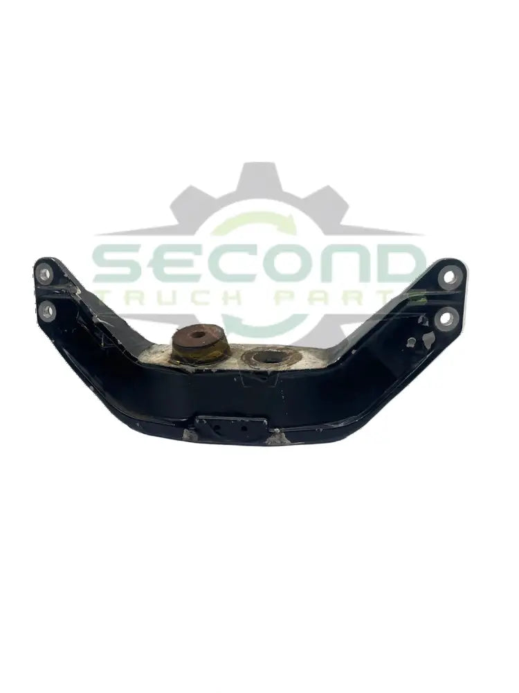 05-15046 Genuine Paccar Front Engine Mount - Engine Mounts