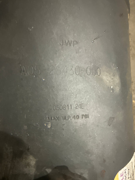 A05-28430-006 Genuine Freightliner Radiator Surge Tank Assembly