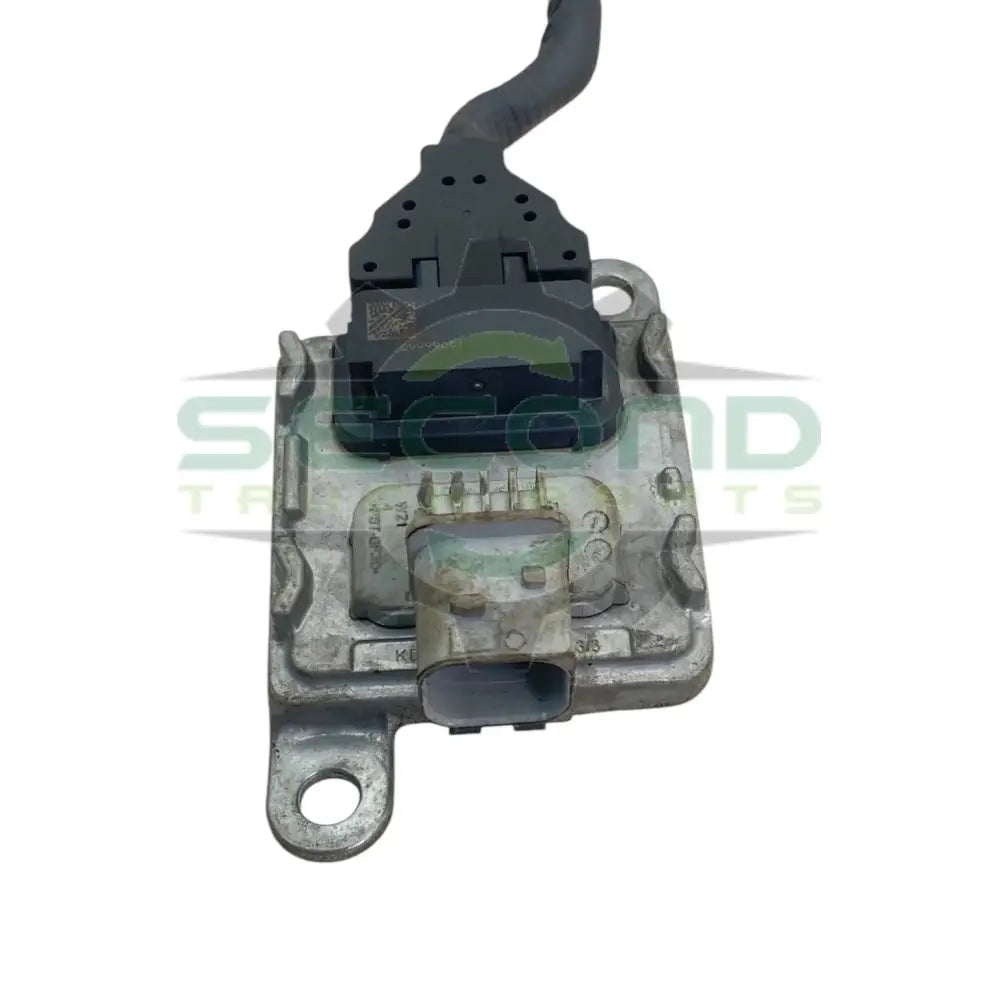 1004-1043 Genuine International Nitrogen Oxide Nox Sensor - NOx Sensors