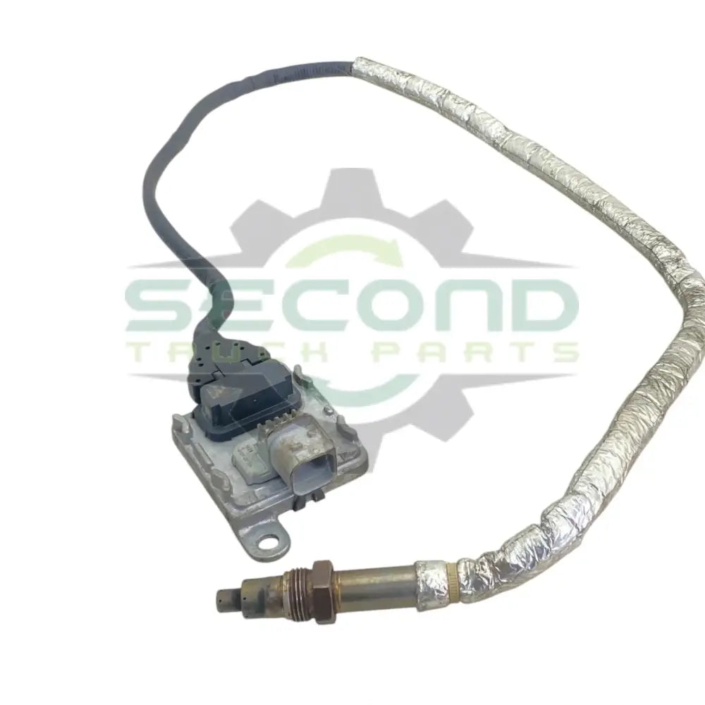 1004-1043 Genuine International Nitrogen Oxide Nox Sensor - NOx Sensors