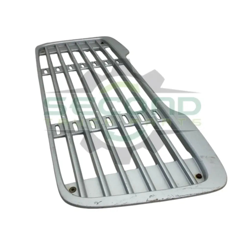 17-14787-002 Genuine Freightliner Grille - Grilles